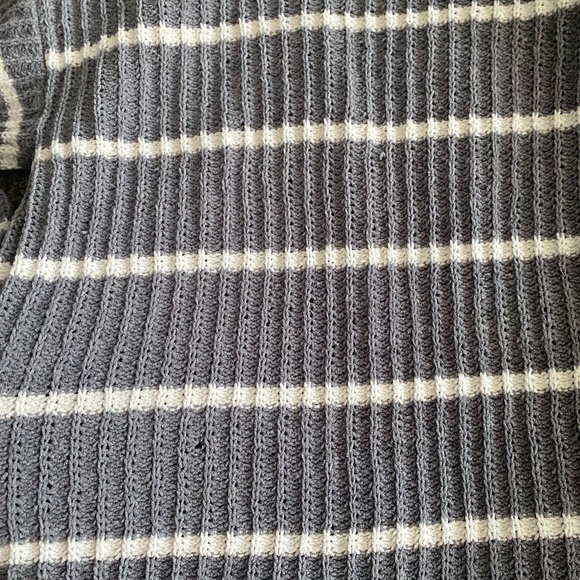 No Boundaries gray cardigan size XS - Picture 8 of 10